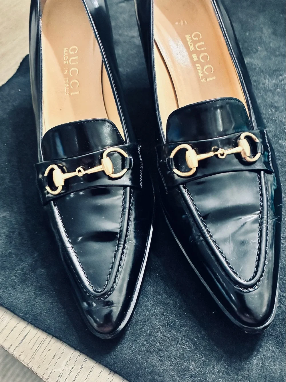 Gucci Black Leather Horsebit Loafers with Gold Hardware - Picture 6 of 8